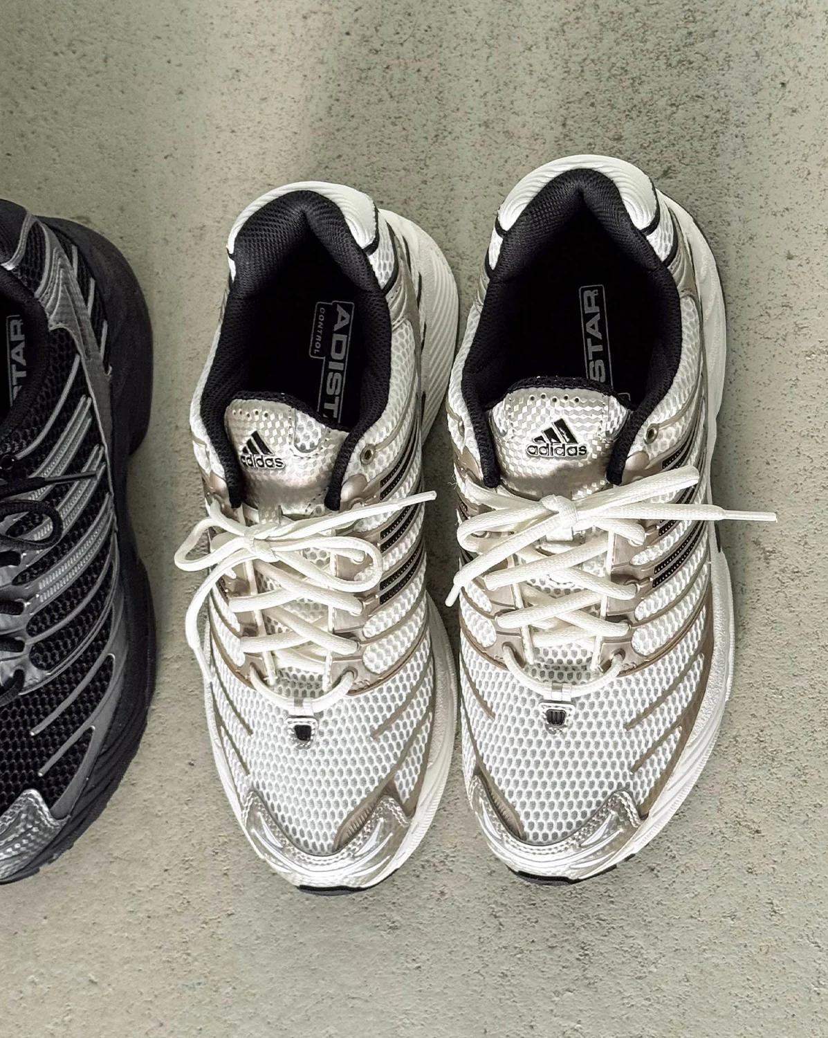 Adidas Adistar Control 3 - Image 2