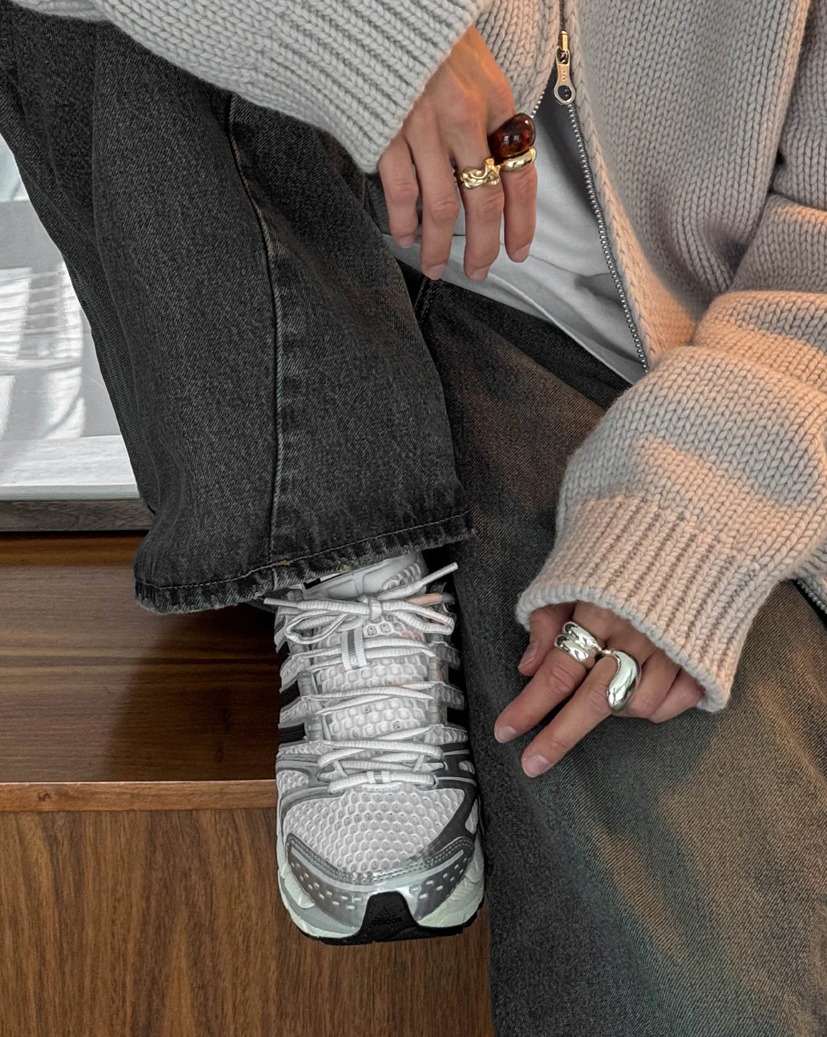 Adidas Adistar Control 5 - Image 4