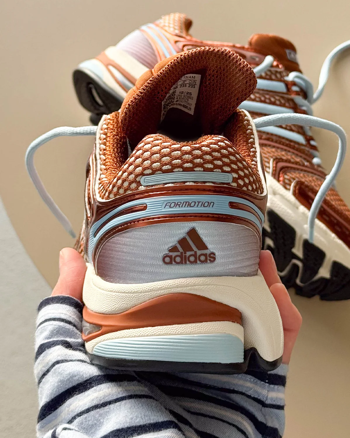 Adidas Adistar Control 5 W - Image 4