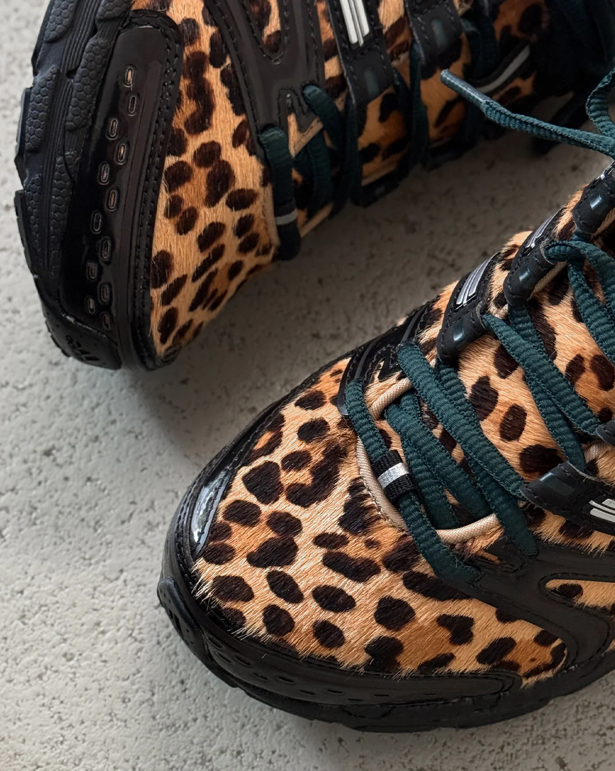 Adidas Adistar Control 5 W *Leopard* - Image 3
