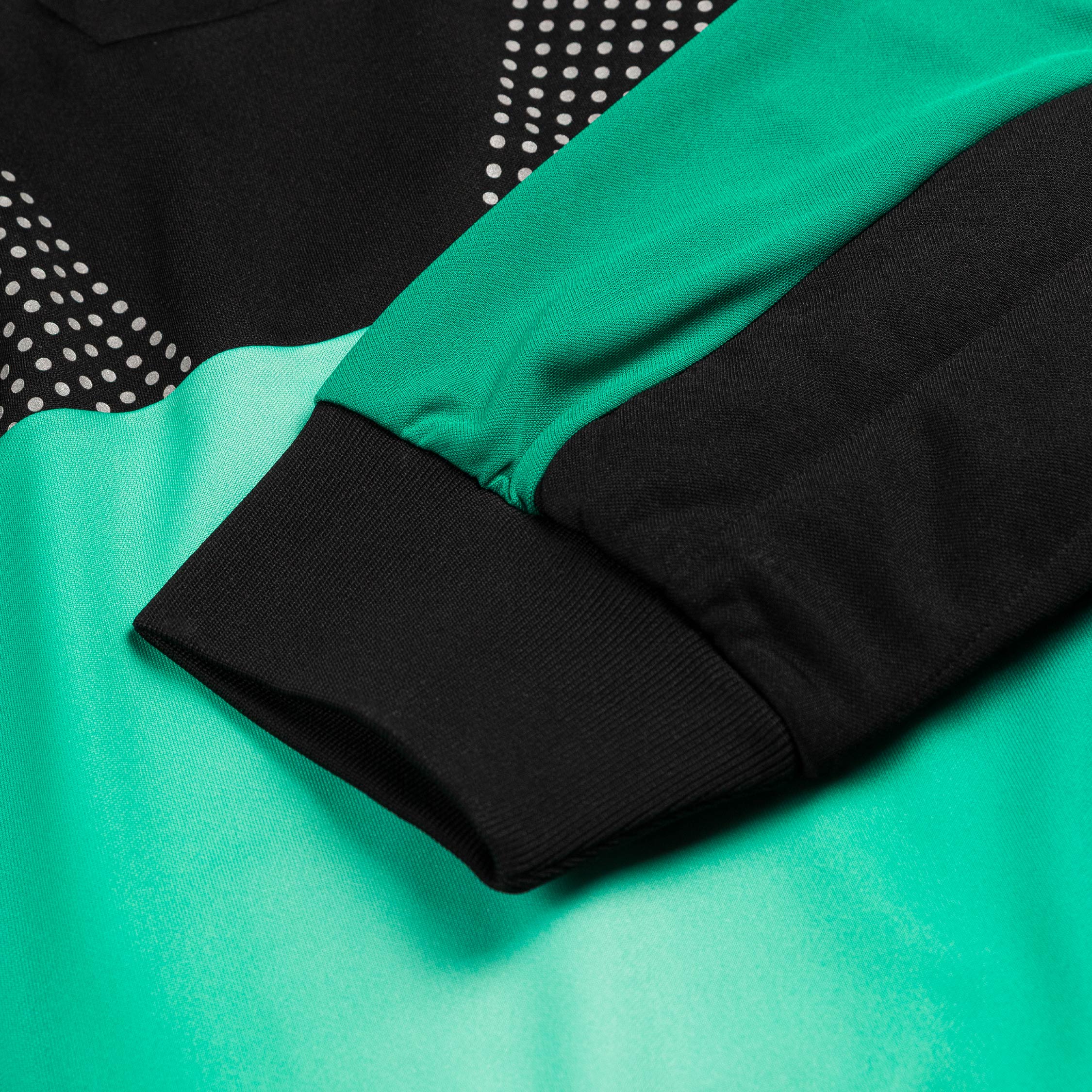 Adidas EQT Jersey - Image 4