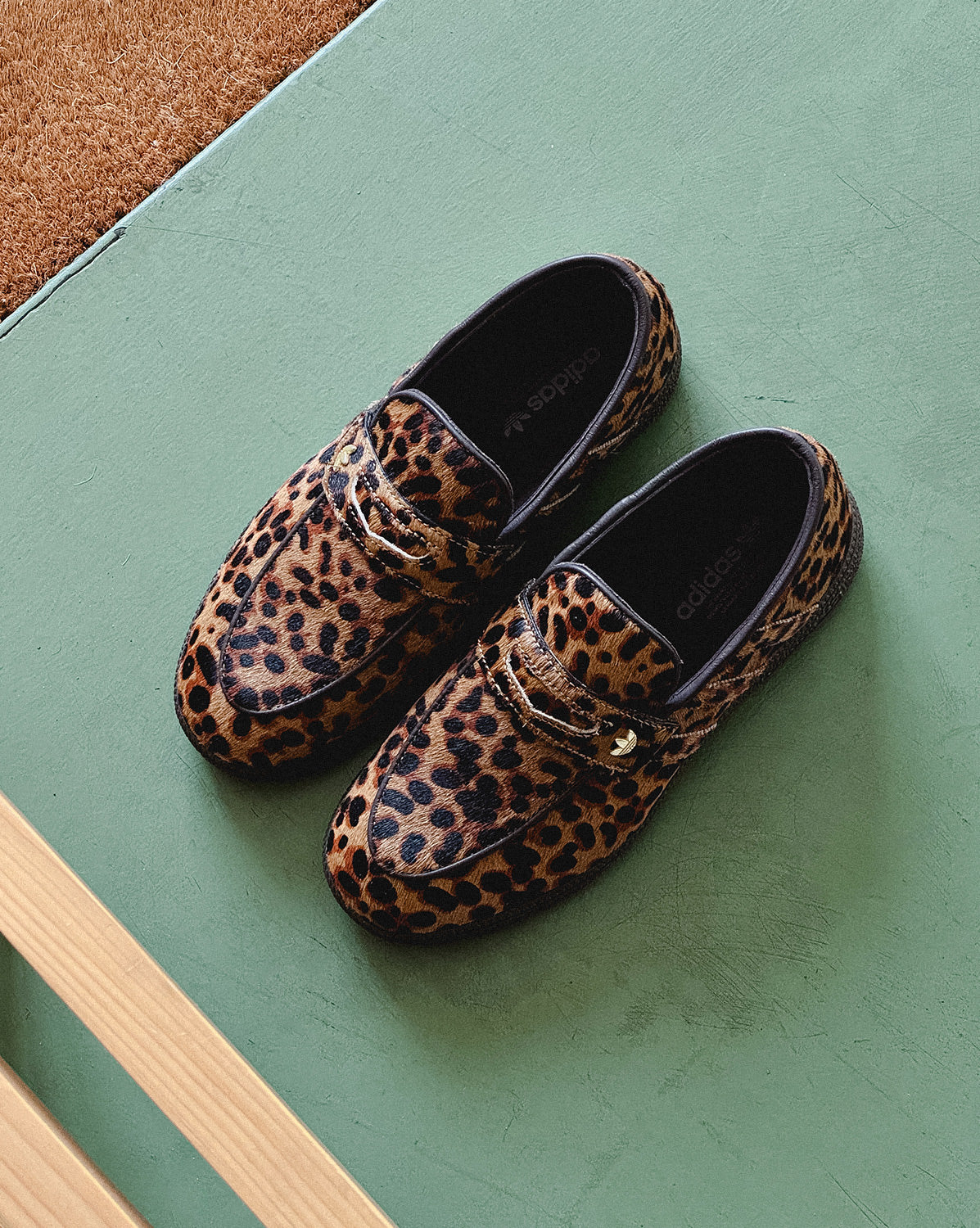 Adidas Handball Spezial Loafer W *Leopard* - Image 2