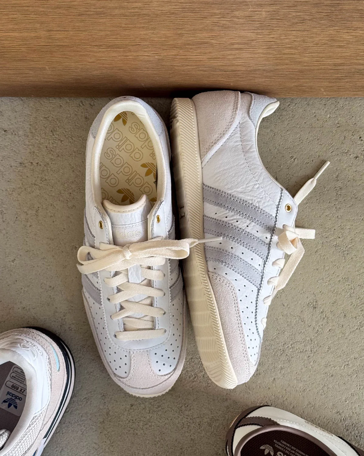 Adidas Japan W - Image 2