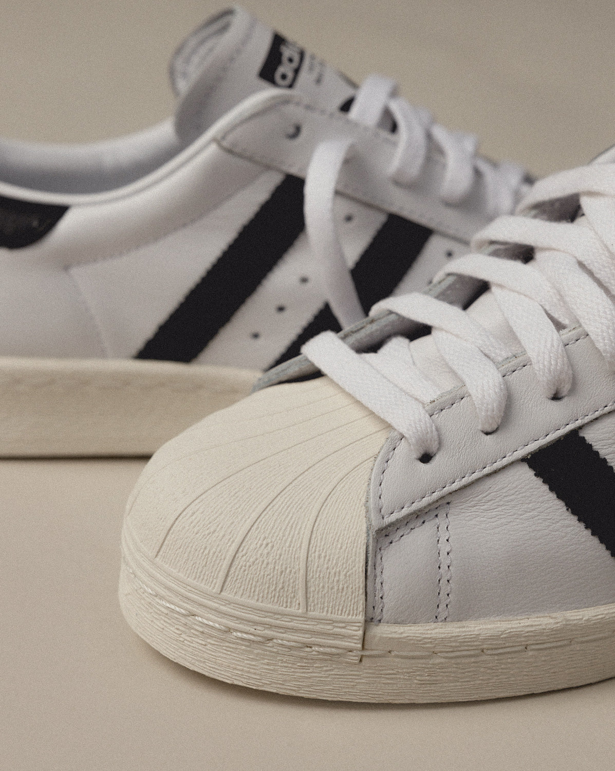 Adidas Superstar 82 - Image 3