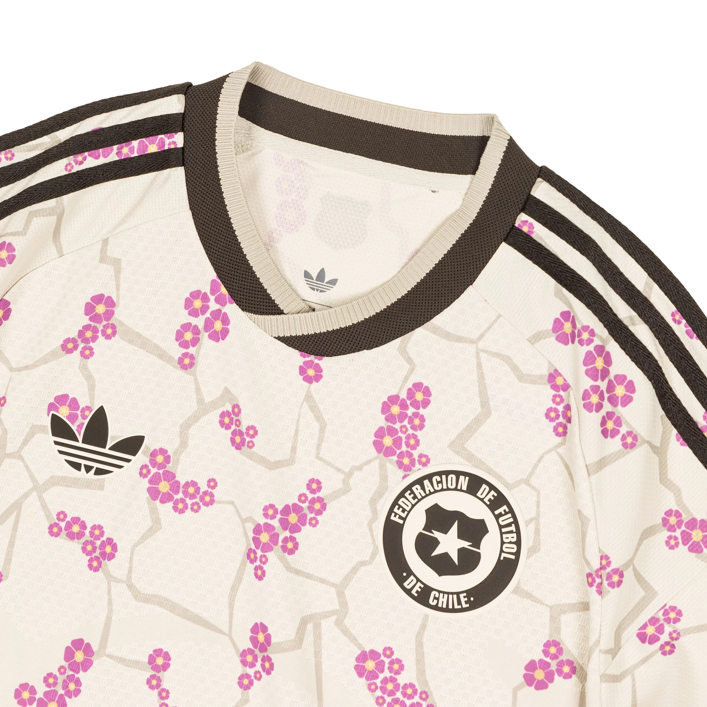 Adidas	Chile 26 Away Authentic Jersey - Image 2