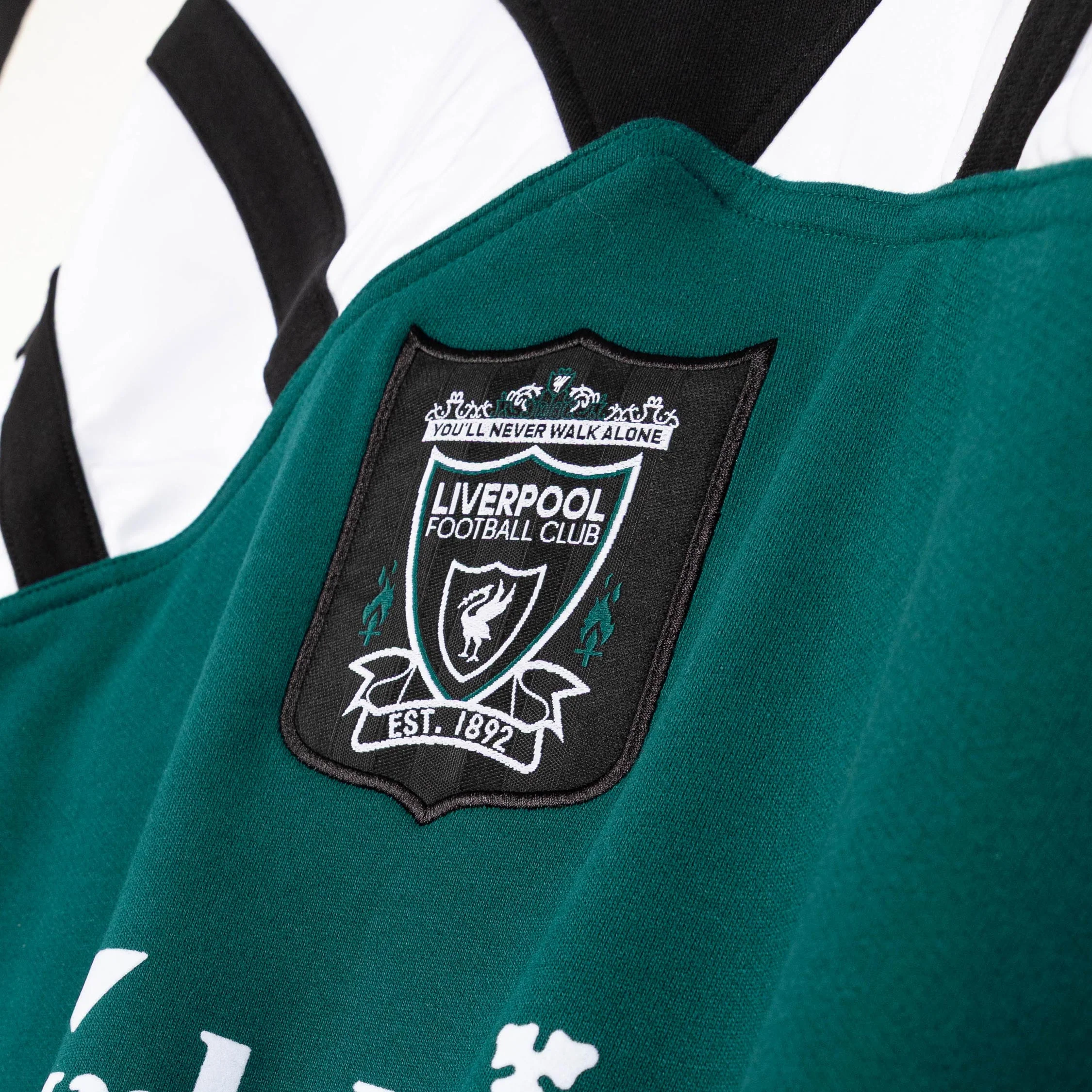 Adidas	Liverpool FC Crew Sweat 95 - Image 4