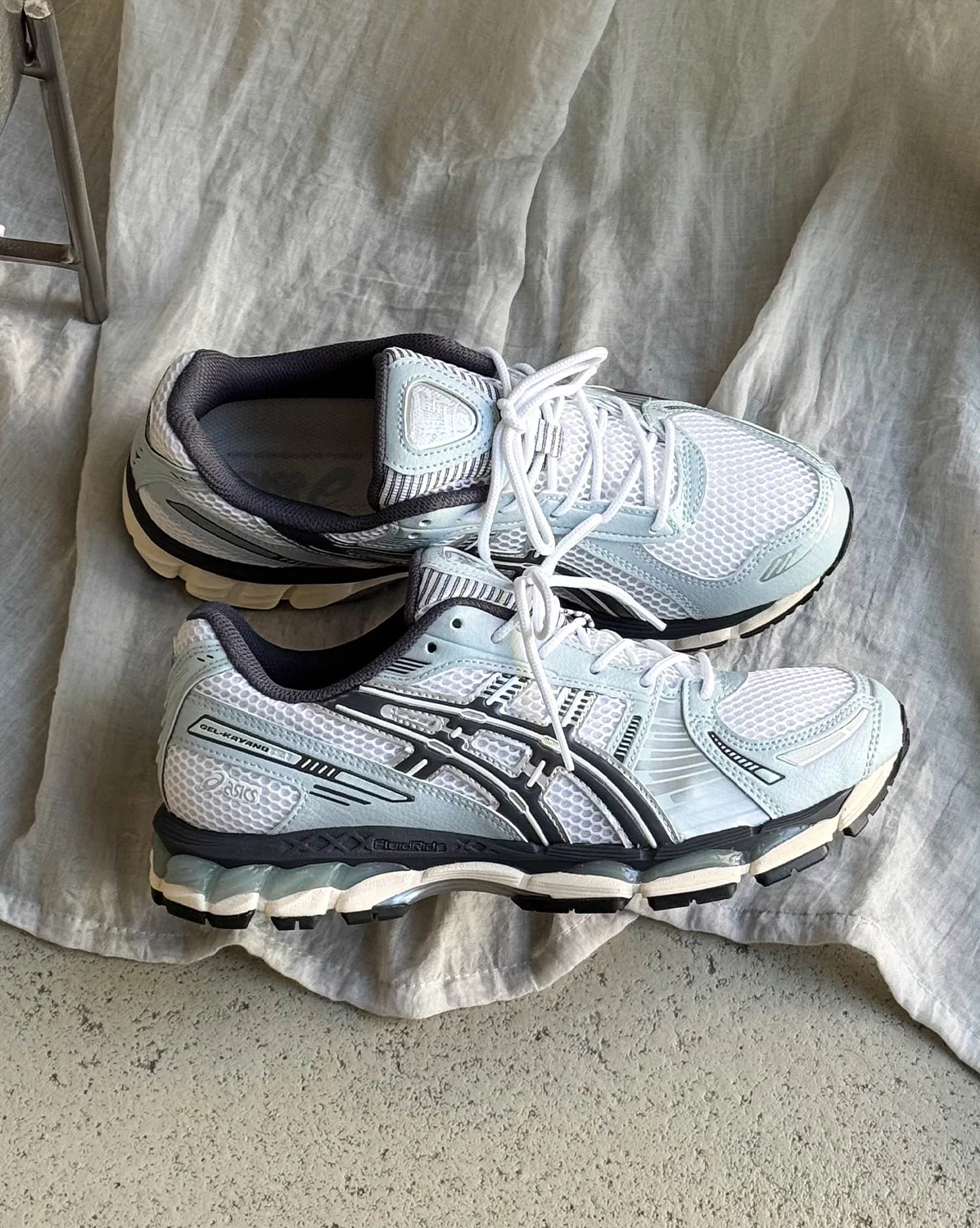 Asics GEL-Kayano 12.1 - Image 4