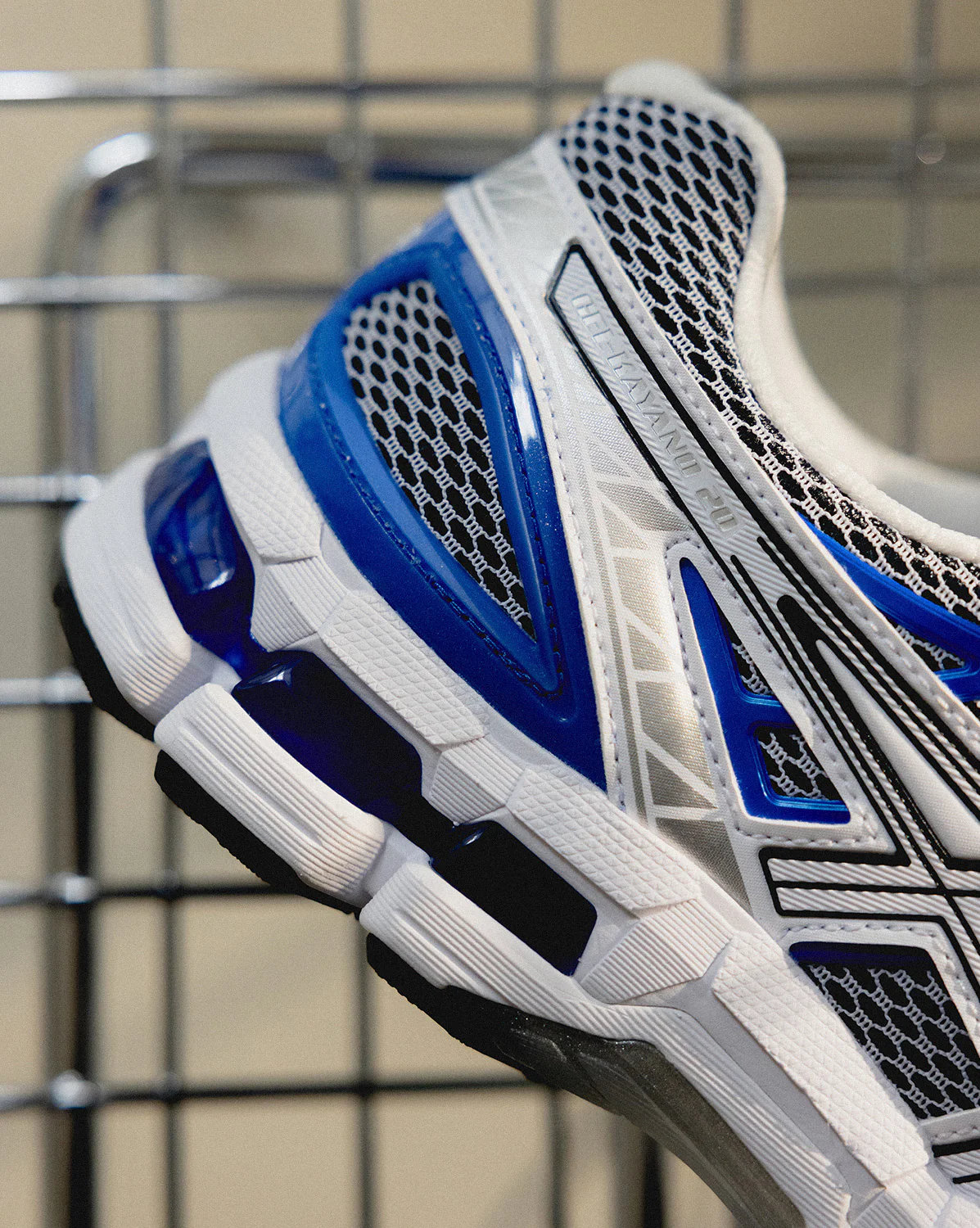 Asics GEL-Kayano 20 - Image 3