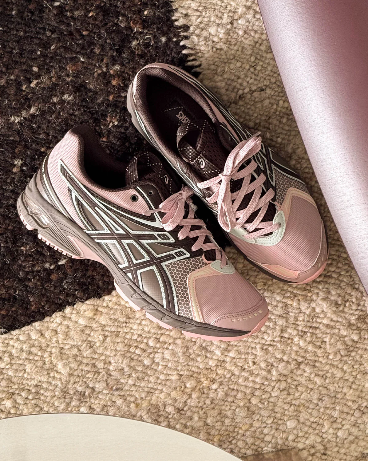 Asics UB11-S GEL-DS Trainer 14 - Image 2