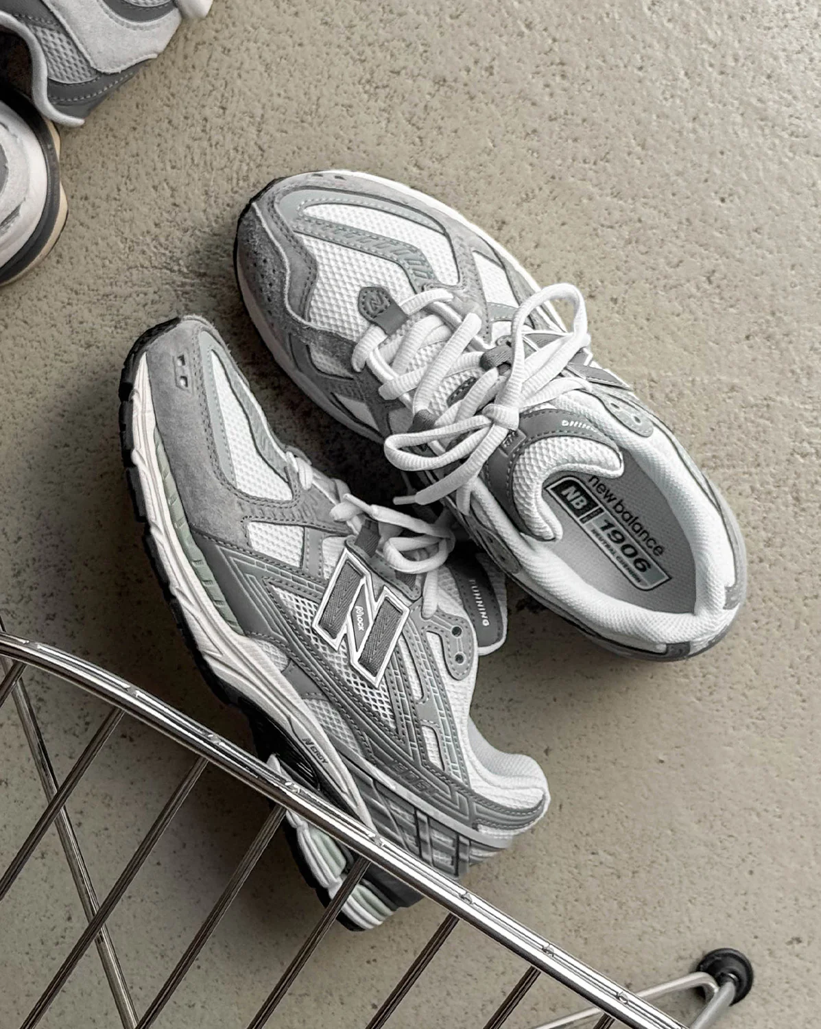 New Balance 1906U - Image 2