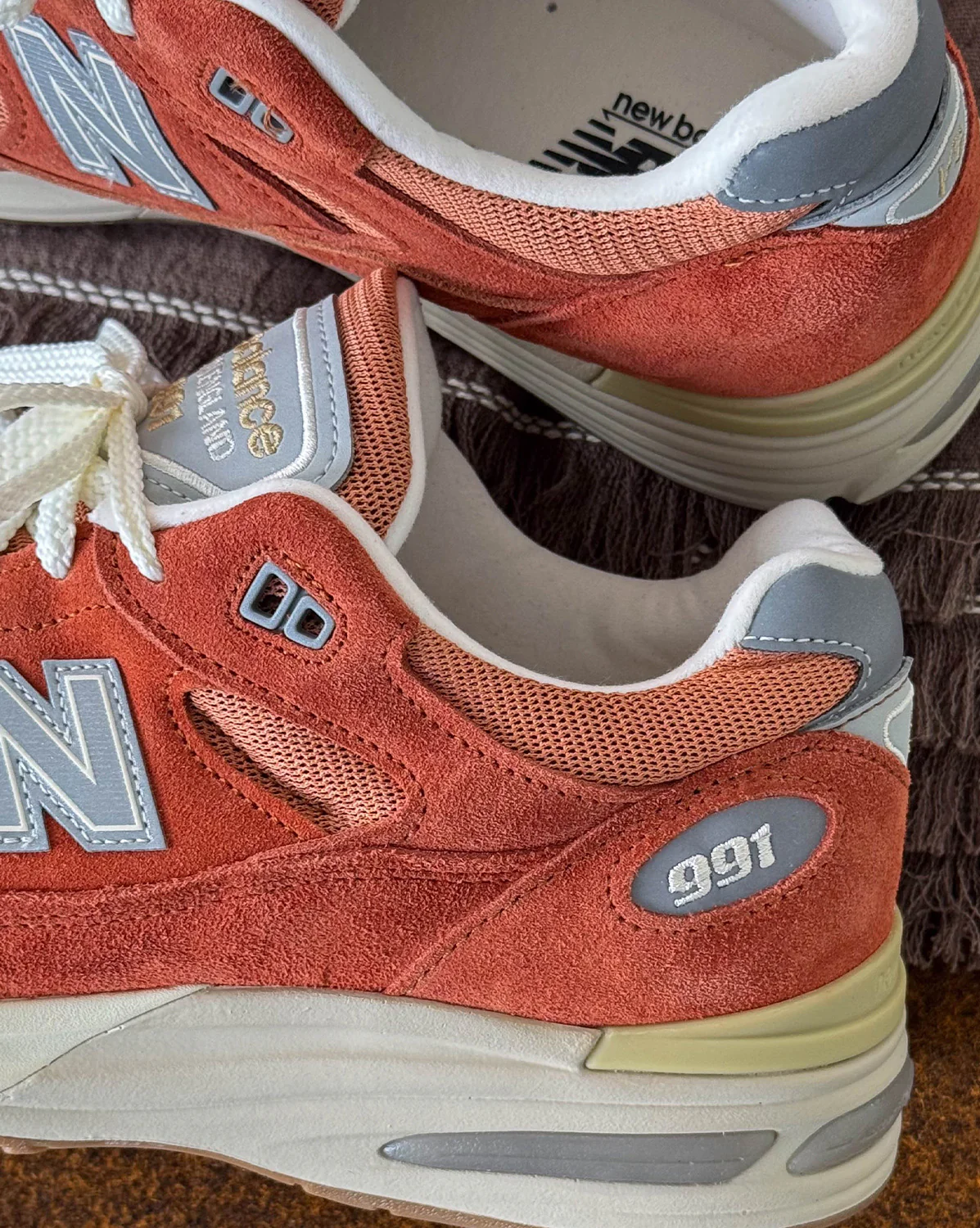 New Balance 991 v2 *Made in England* - Image 3