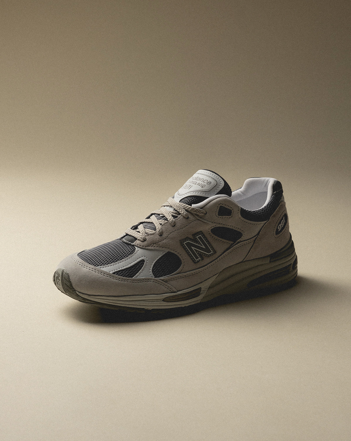 New Balance 991 v2 *Made in England* - Image 4