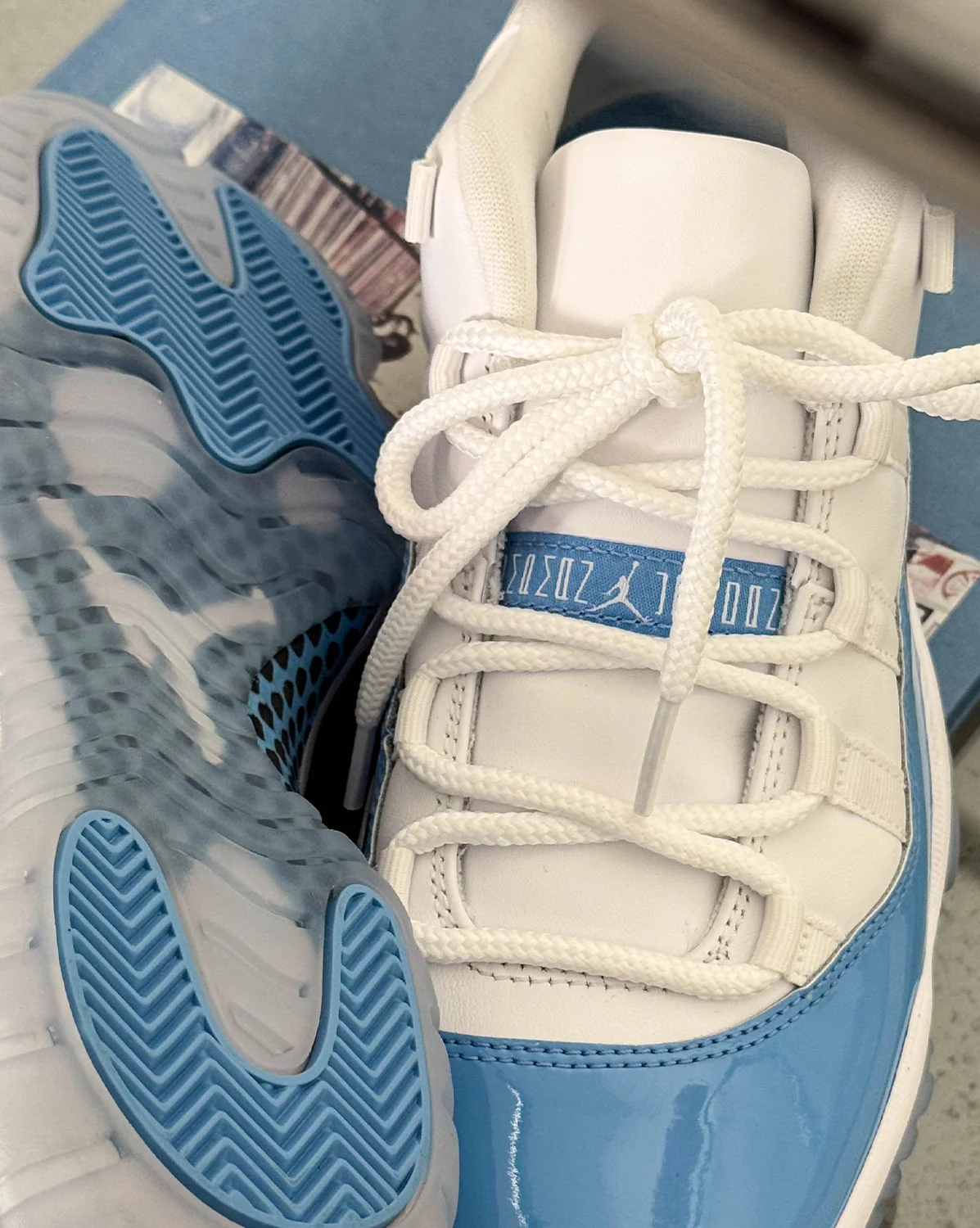 Nike Air Jordan 11 Retro Low *University Blue* - Image 3