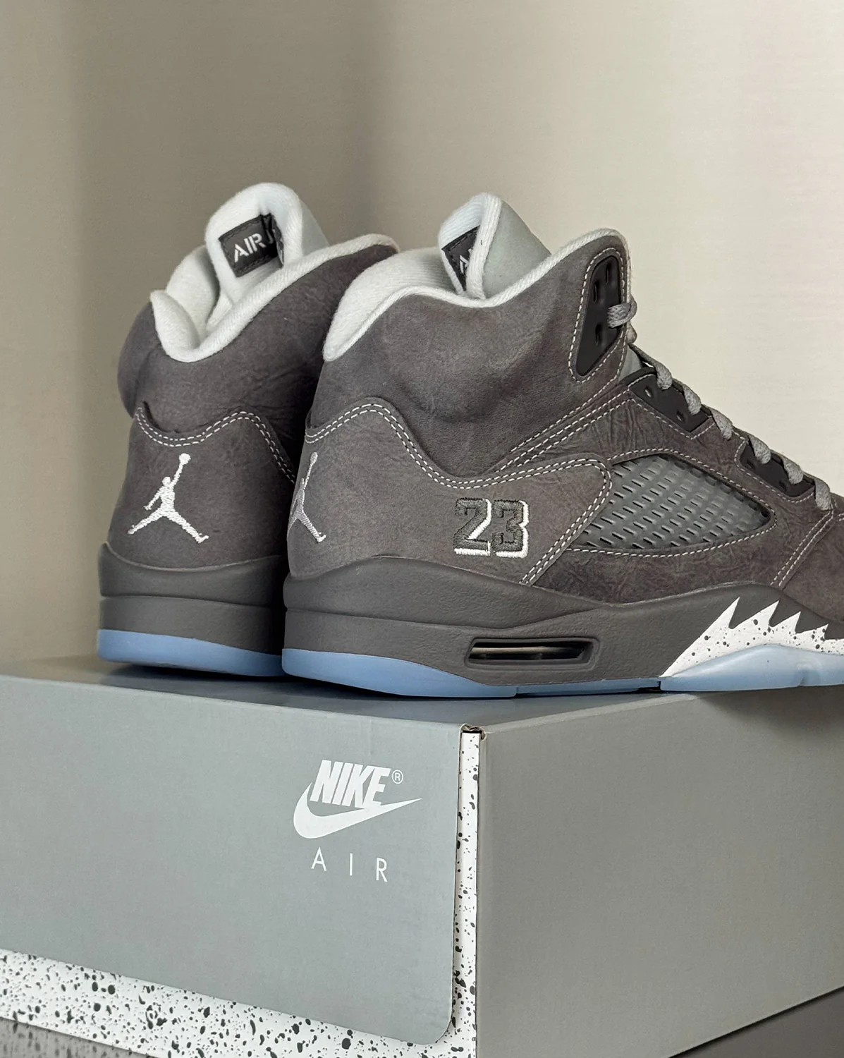 Nike Air Jordan 5 Retro *Wolf Grey* - Image 4