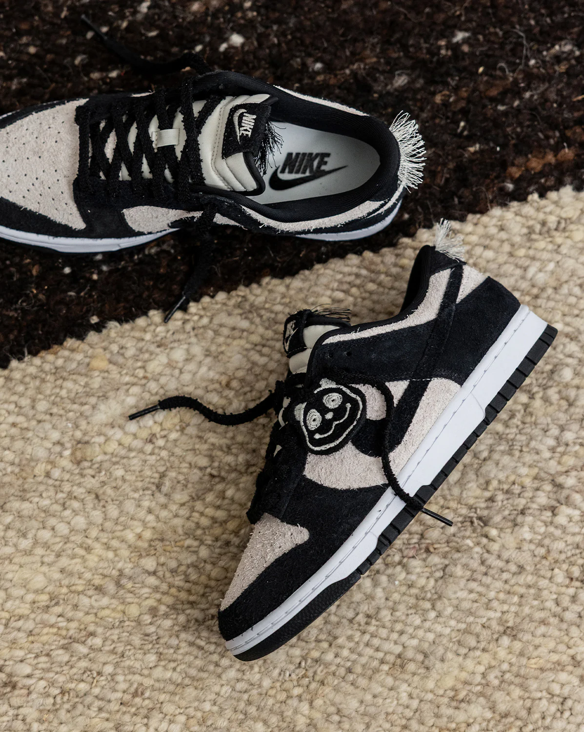 Nike Dunk Low Retro SE *Panda* - Image 2