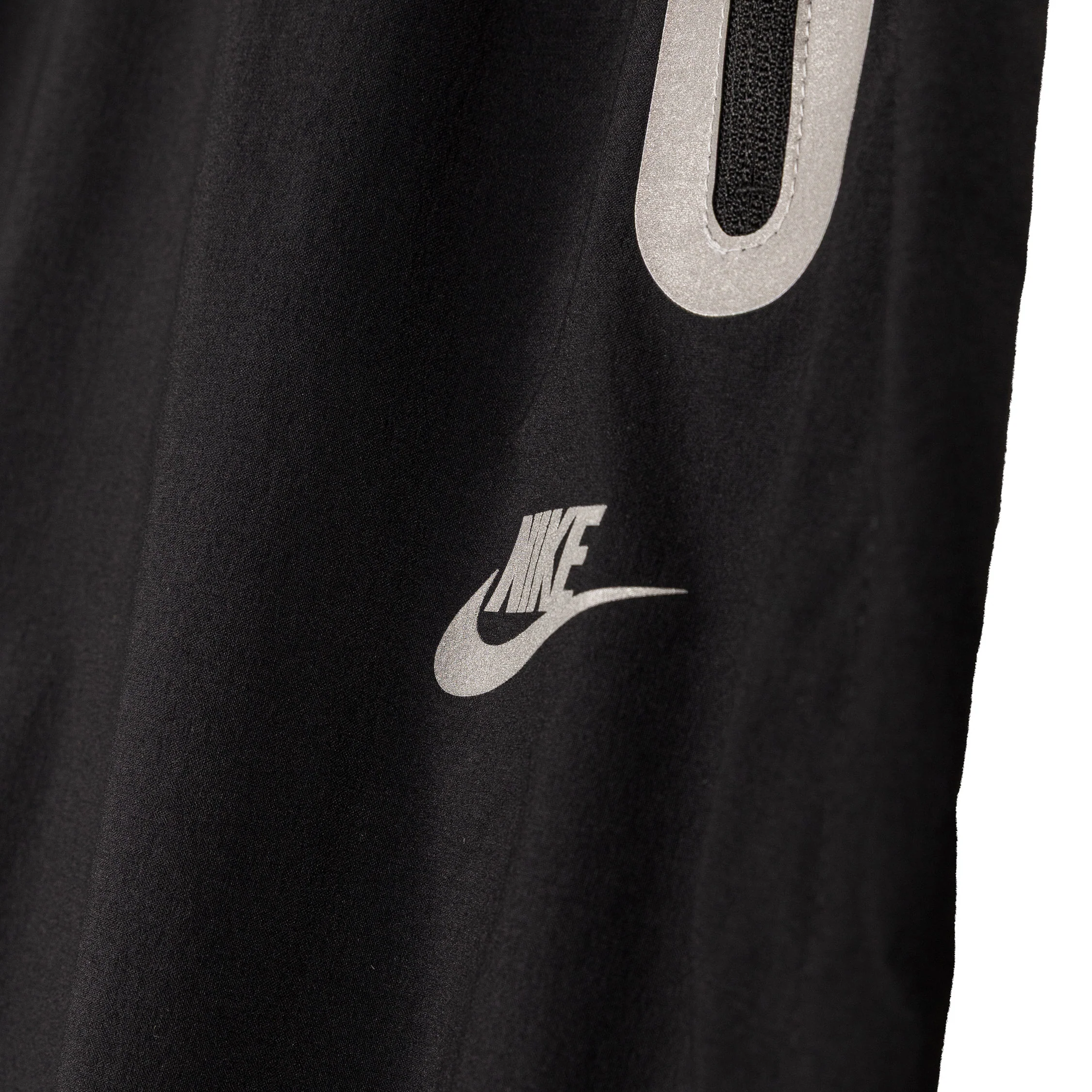 Nike Tech Oversized Woven Pants - Image 5