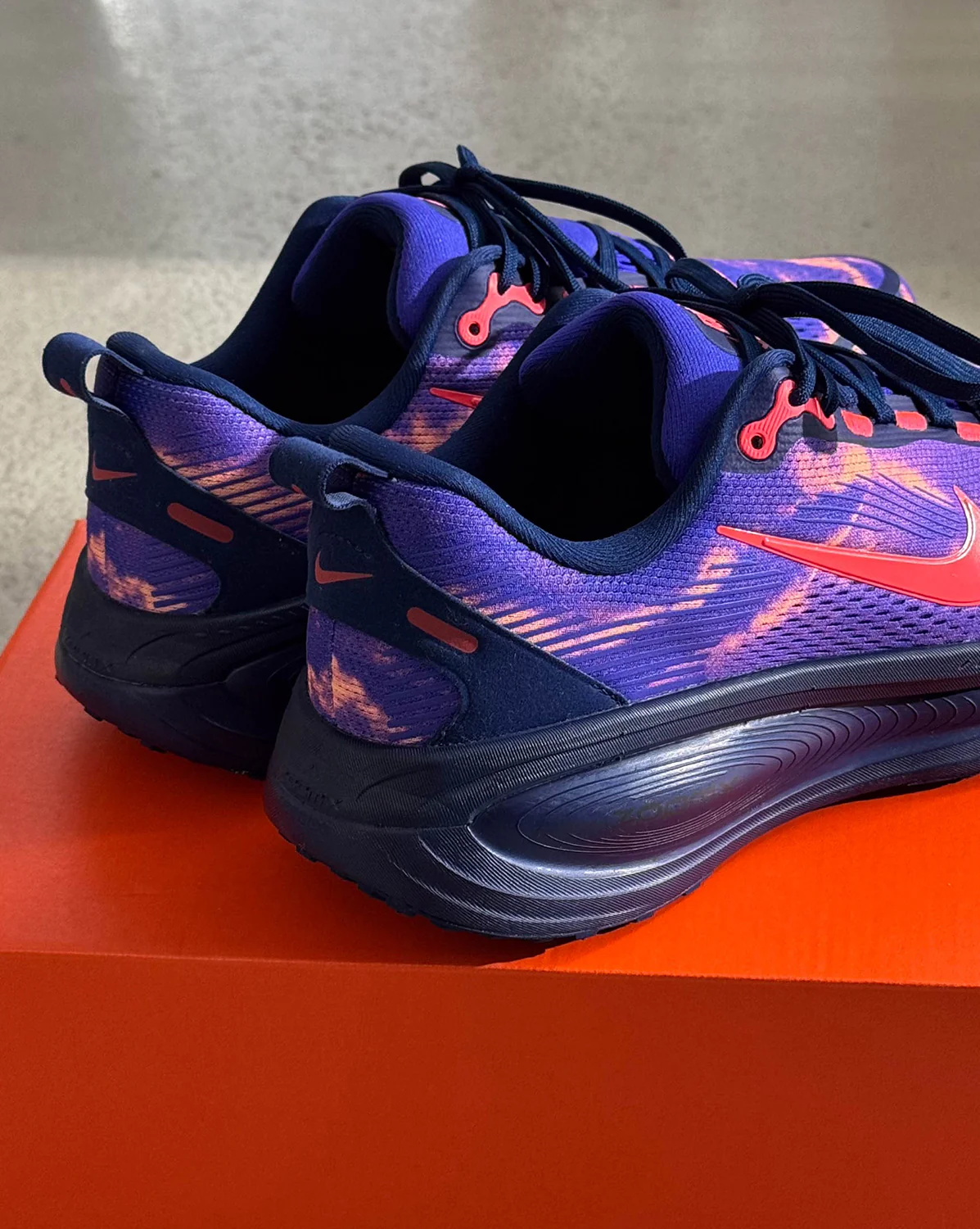 Nike Vomero 18 - Image 4