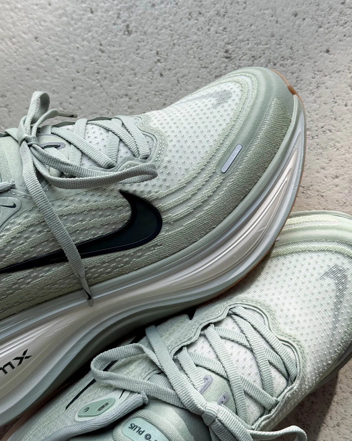 Nike Vomero Plus - Image 3