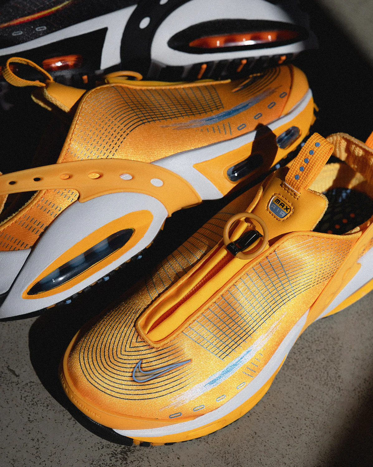 Nike Wmns Air Max Craze - Image 6