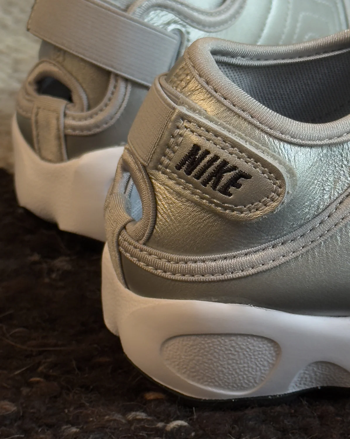 Nike Wmns Air Rift - Image 3