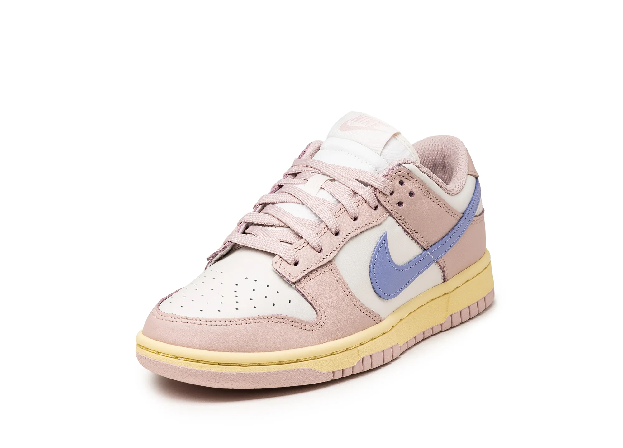Nike Wmns Dunk Low *Pink Oxford* - Image 2