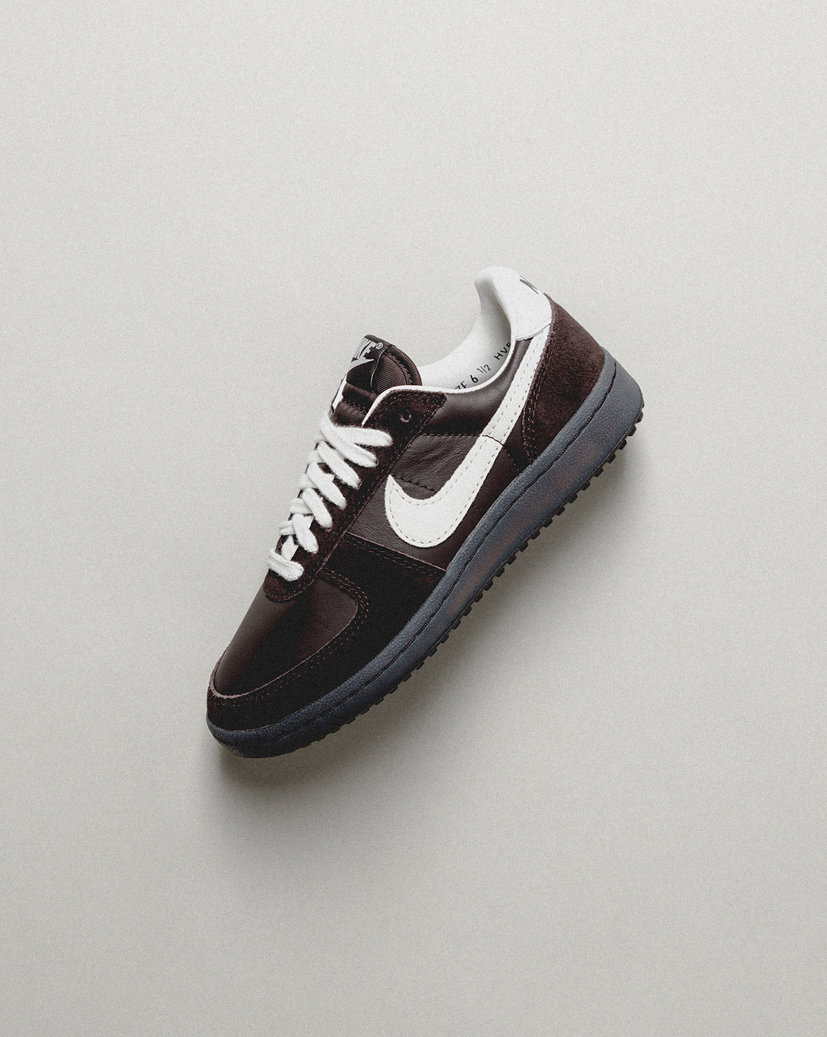 Nike Wmns Field General '82 - Image 2
