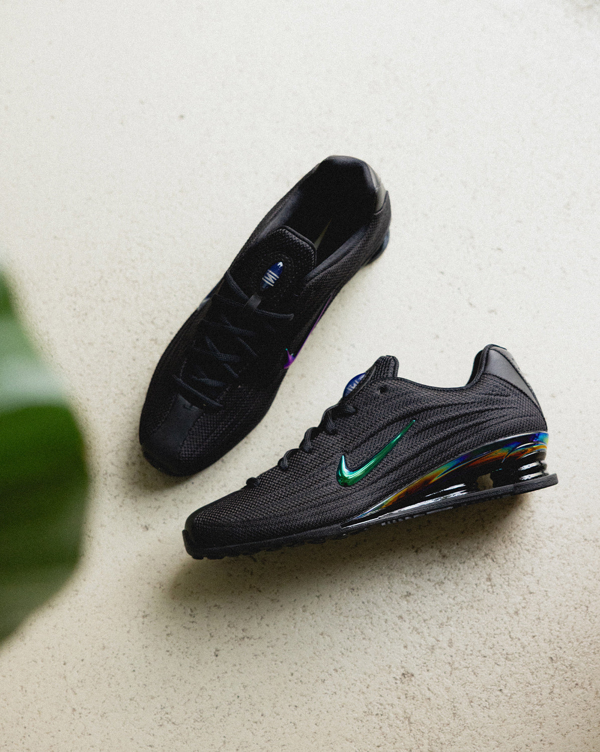 Nike Wmns Shox Z SE - Image 2