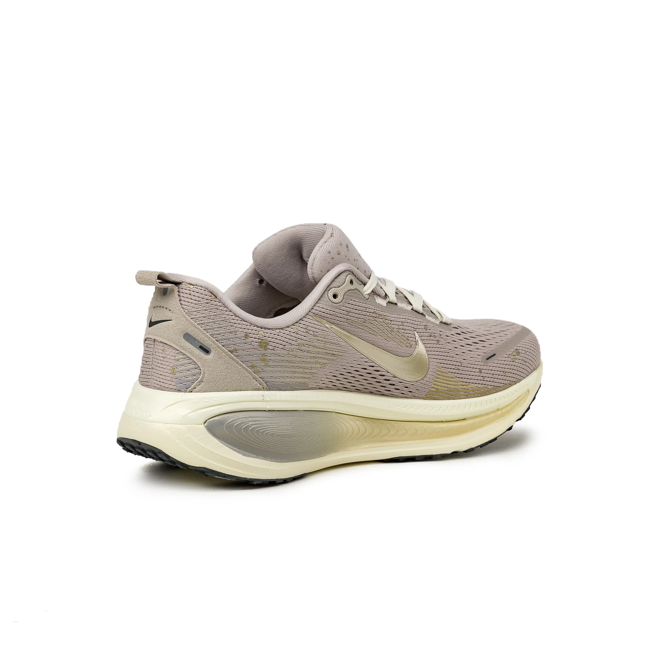 Nike Wmns Vomero 18 SE - Image 6