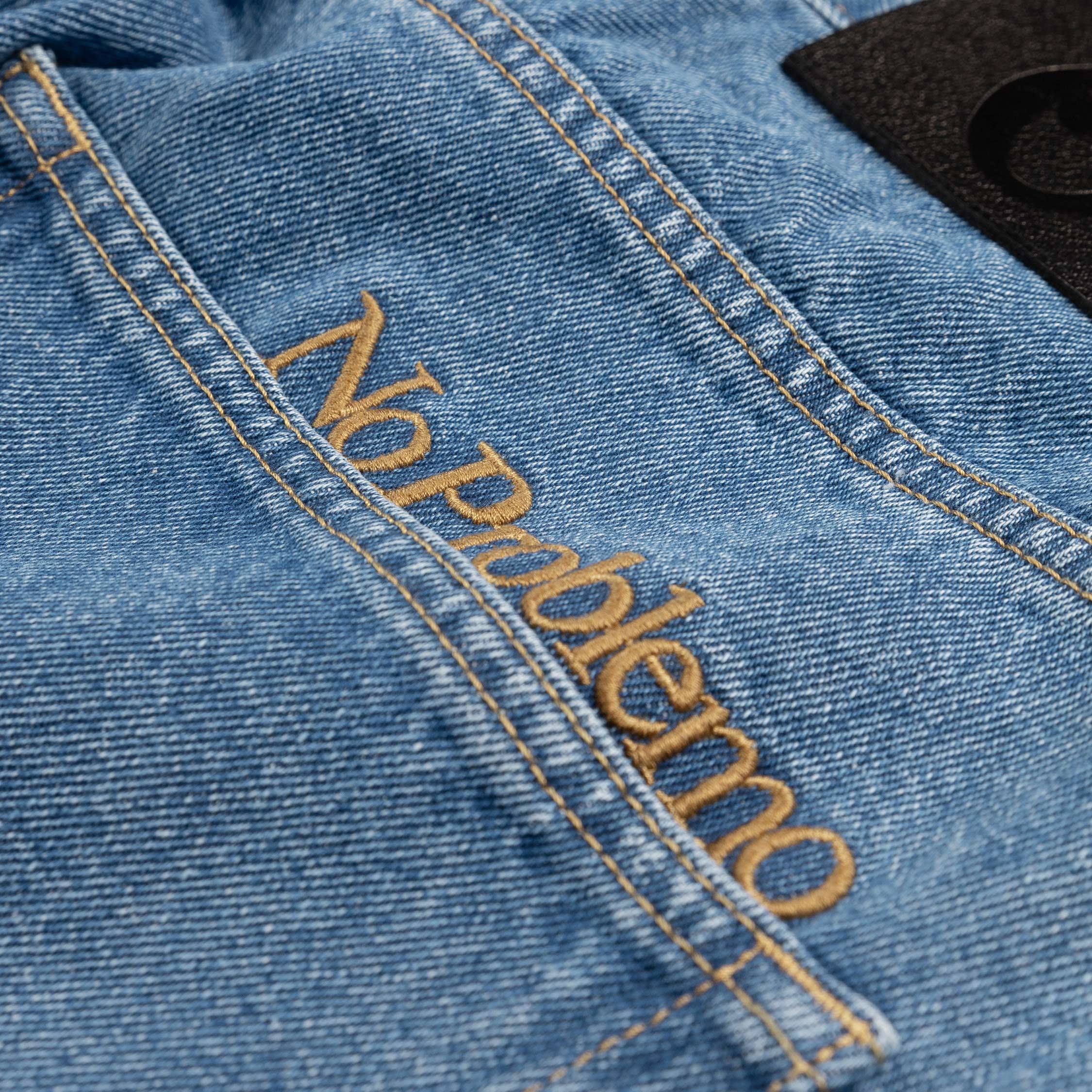 No Problemo Bagi Jean - Image 6