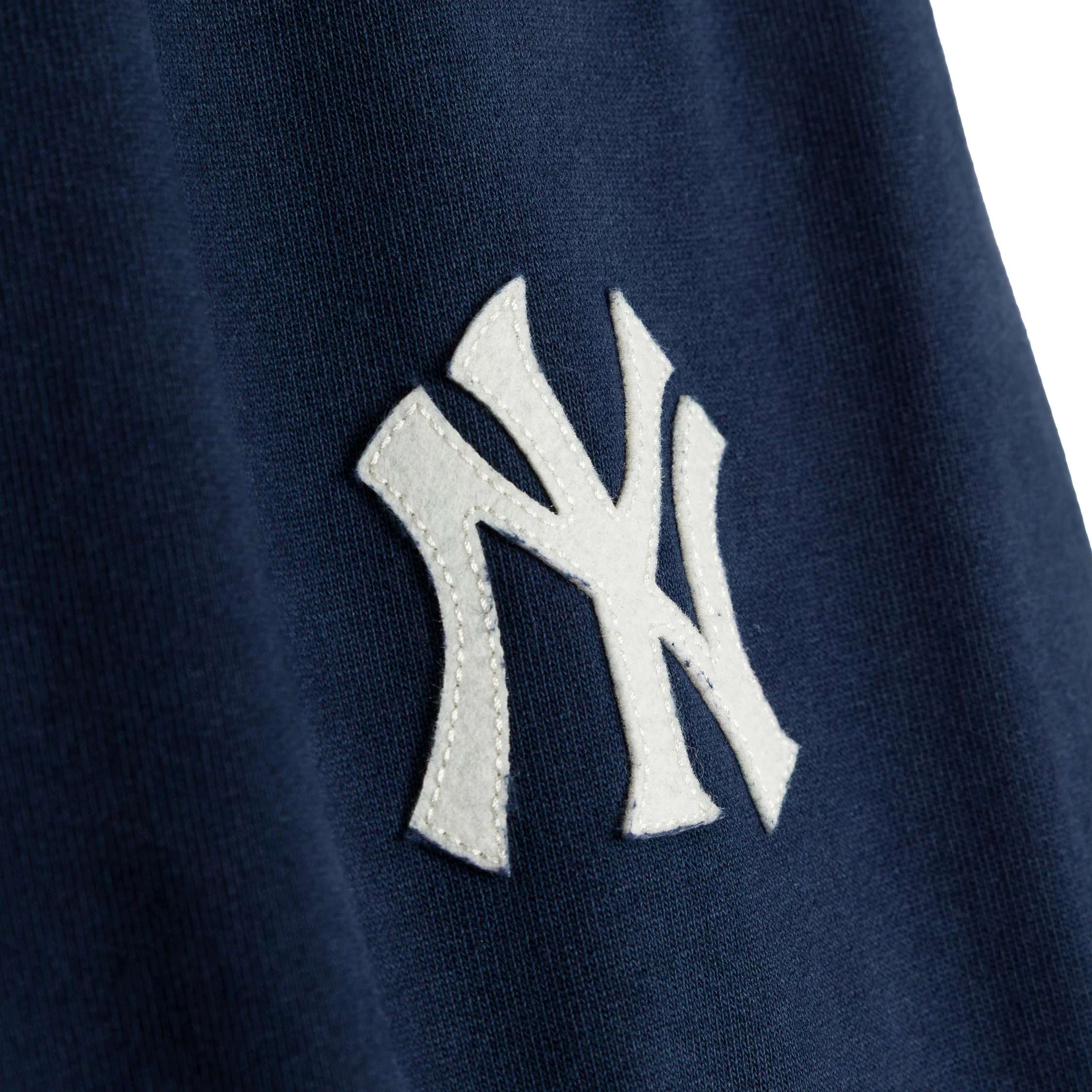 Sporty & Rich Heritage Yankees Serif Sweatpant - Image 3