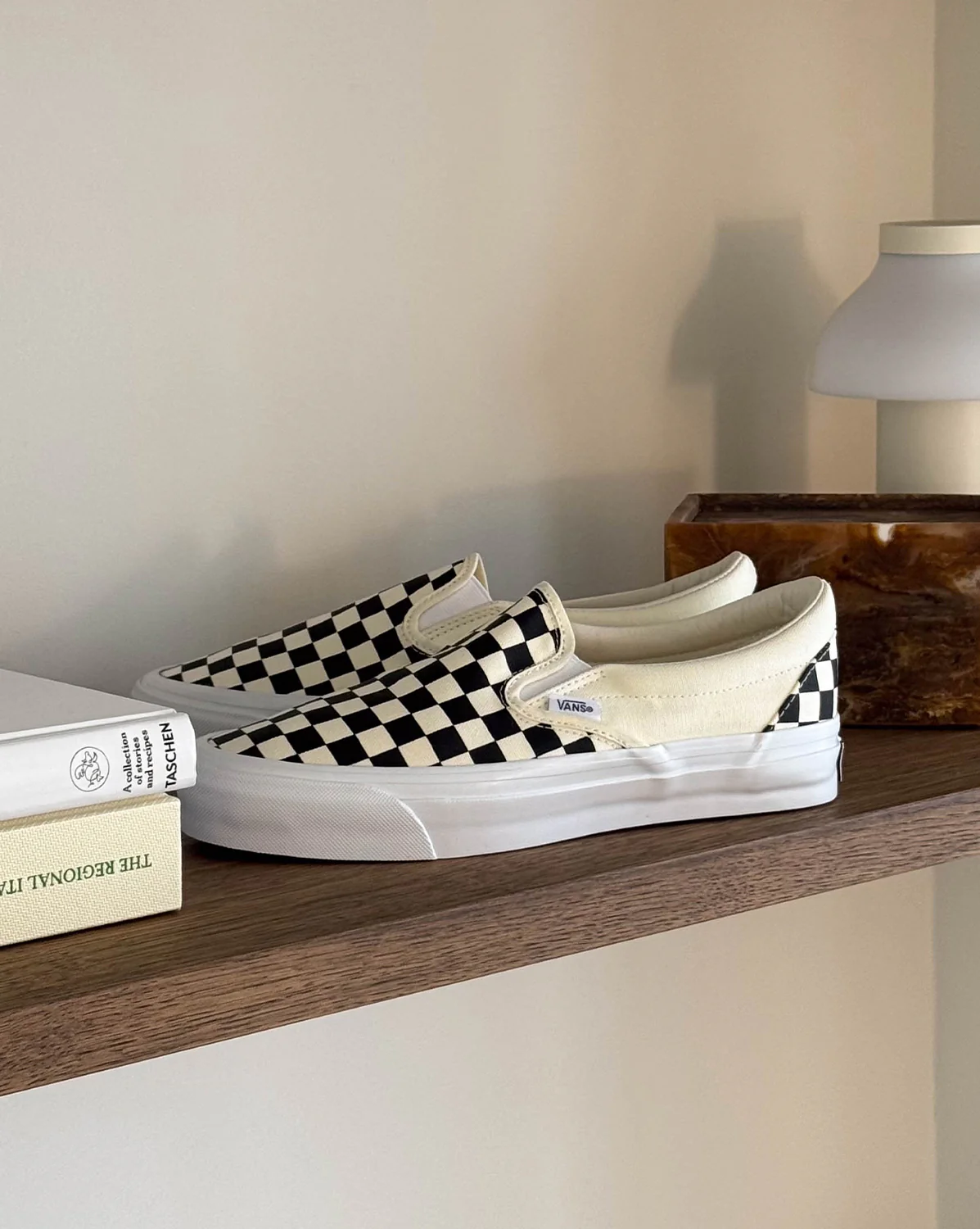 Vans Premium Slip-On 98 LX - Image 2